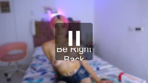 Snapshot of laura_candy02 chatting on 1, 3, 2025 LAURA online show from 1, 3, 2025