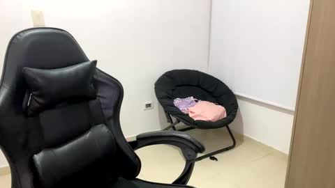 laura online show from 29, 10, 2025