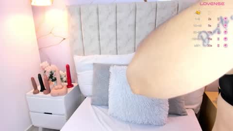 Laura Smith online show from 20, 12, 2025