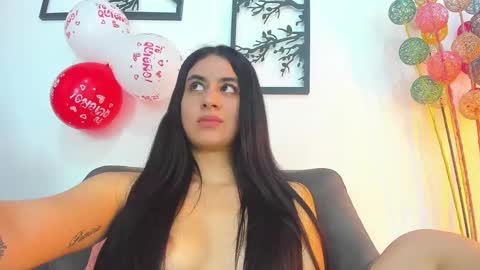 LAURA SOE online show from 15, 2, 2025