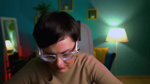 lauradavidsons online show from 19, 10, 2025