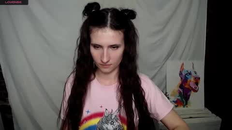 Snapshot of lauradre_ chatting on 2, 3, 2025 Laura online show from 2, 3, 2025