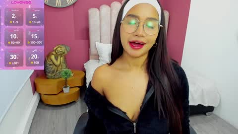 Laura Glowing online show from 2, 2, 2025