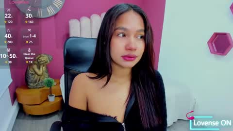 Laura Glowing online show from 20, 2, 2025