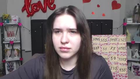 LauraHlot online show from 2, 3, 2025