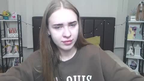 LauraHlot online show from 25, 9, 2025