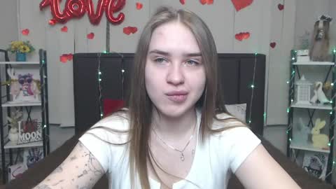 LauraHlot online show from 19, 5, 2026