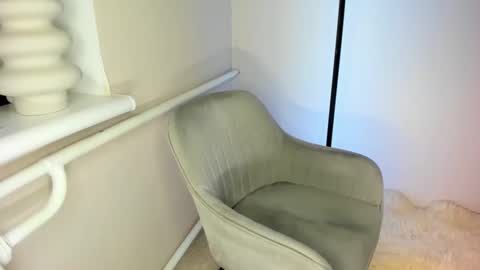 Leila Libertas online show from 2, 2, 2025