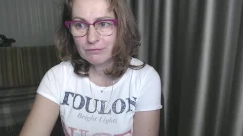 Lauraoven1 online show from 27, 12, 2024