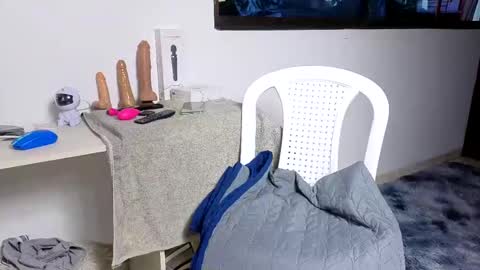 Laura online show from 1, 2, 2025