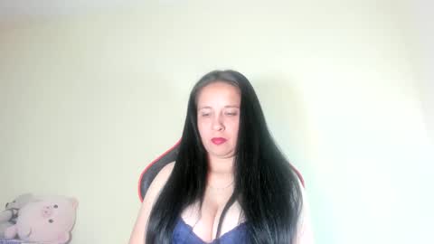 Snapshot of laureen777 chatting on 18, 10, 2025 laureen777 online show from 18, 10, 2025