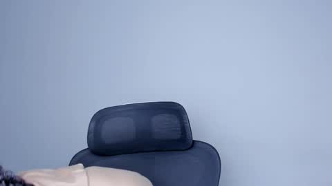 Snapshot of laureent__ chatting on 14, 11, 2025 Laureent online show from 14, 11, 2025