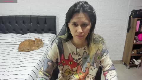 Lauren Independent model online show from 17, 1, 2025