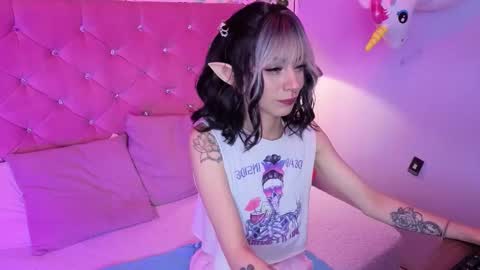 Lauren evans9 online show from 10, 3, 2026