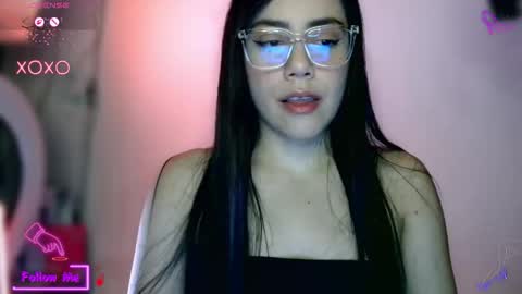 Snapshot of lauren_sweet7 chatting on 21, 10, 2025 Lauren online show from 21, 10, 2025