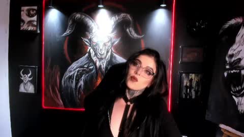 Snapshot of laurenrousexx chatting on 17, 7, 2026 LAUREN INDEPENDENT MODEL HELP ME REACH 100 LIKES PLS online show from 17, 7, 2026
