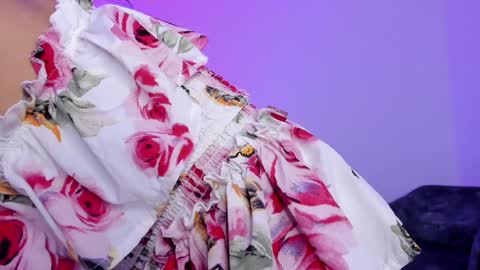 laurensmith9 online show from 6, 2, 2025