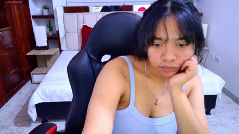 laurent online show from 15, 9, 2025