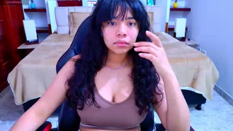 laurent online show from 8, 10, 2025