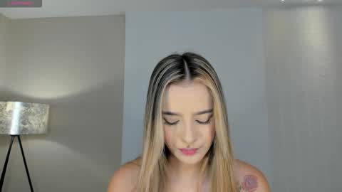 Snapshot of laurentrosse1 chatting on 28, 2, 2026 Laurent Rosse online show from 28, 2, 2026