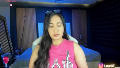 Lau Roberts online show from 16, 10, 2025