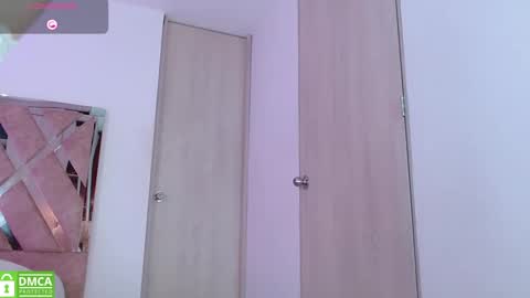 LauryMoons online show from 4, 10, 2025