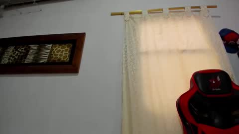 Lauu G online show from 6, 3, 2026