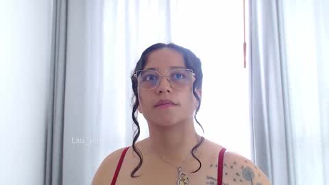 Laura online show from 23, 10, 2025