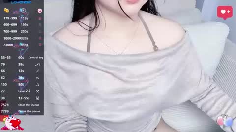 Snapshot of lavender_02 chatting on 13, 6, 2026 Tina online show from 13, 6, 2026