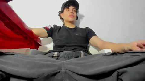 ZAmbrano online show from 26, 9, 2025