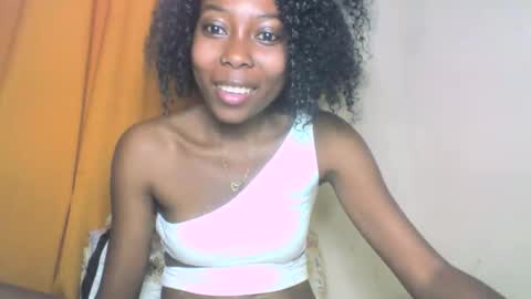 Snapshot of layannek chatting on 1, 10, 2025 layannek online show from 1, 10, 2025