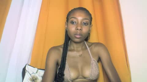 layannek online show from 29, 10, 2025