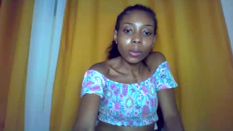 layannek online show from 1, 12, 2025