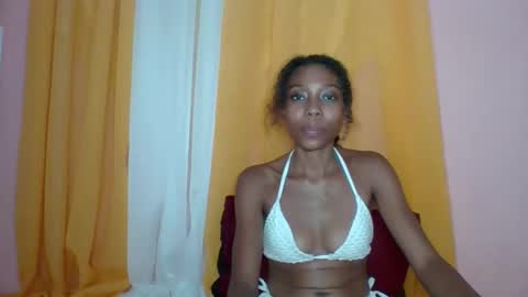 layannek online show from 14, 5, 2026