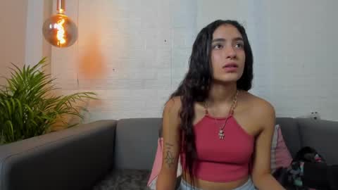 Snapshot of layla_707 chatting on 3, 12, 2024 Layla online show from 3, 12, 2024