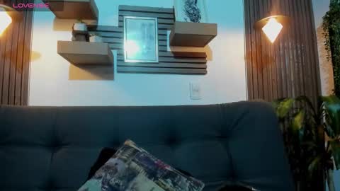 Snapshot of layla_707 chatting on 14, 10, 2025 Layla online show from 14, 10, 2025