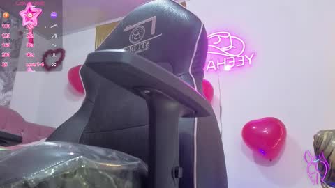 laylafoxy_tay online show from 18, 2, 2026