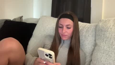 laylahlaylah1 online show from 22, 10, 2025