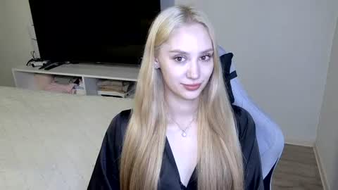 Snapshot of laylapretty001 chatting on 13, 7, 2026 LaylaPretty001 online show from 13, 7, 2026