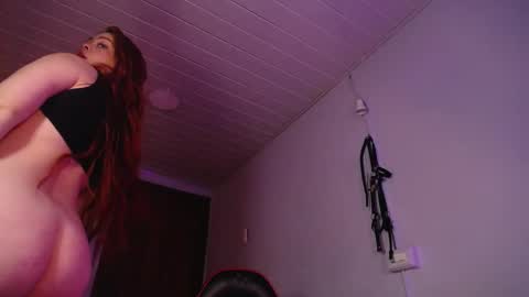 Vannessa  online show from 21, 2, 2025