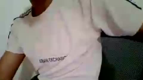 Snapshot of layra001 chatting on 21, 6, 2026 layra001 online show from 21, 6, 2026