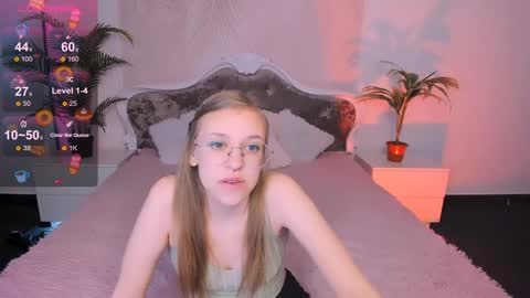 layriantavee online show from 27, 12, 2024