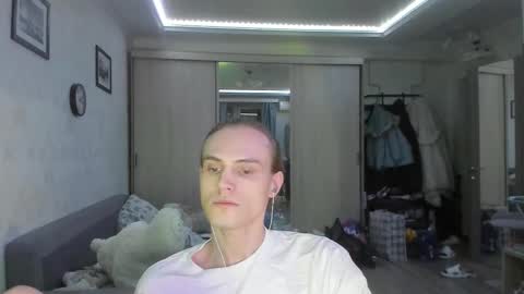 Snapshot of lazaret1k chatting on 10, 3, 2026 Vladi online show from 10, 3, 2026