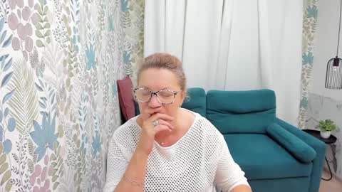 Lea online show from 8, 12, 2024