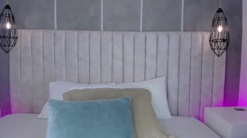    online show from 11, 3, 2026