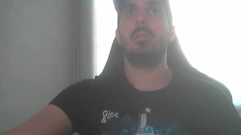 Snapshot of leabateria chatting on 3, 10, 2025 leowolf online show from 3, 10, 2025