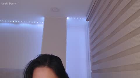 Snapshot of leah_bunny chatting on 17, 1, 2025 Leah online show from 17, 1, 2025