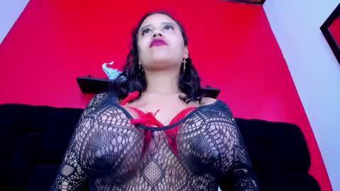 Leah online show from 19, 12, 2024