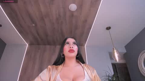 Snapshot of leahlombardi_ chatting on 29, 11, 2025 leahlombardi_ online show from 29, 11, 2025