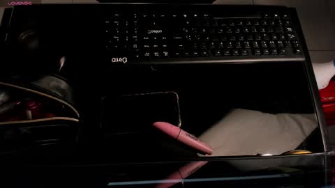 leahnovac online show from 6, 10, 2025